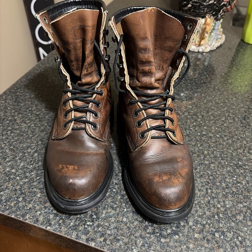 Vtg red wing - red, d